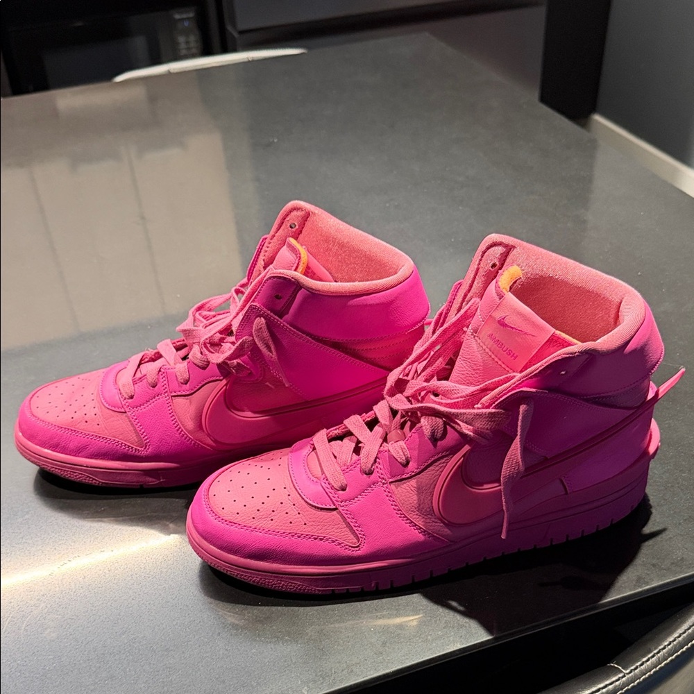 Nike Dunk High - Ambush Active Fuschia